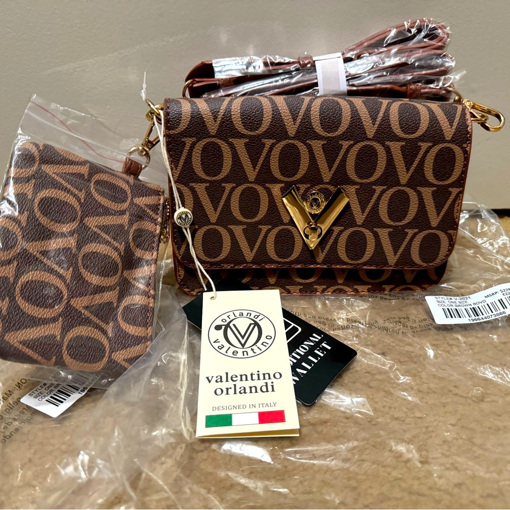 Brand new Valentino Orlandi crossbody with coin purse